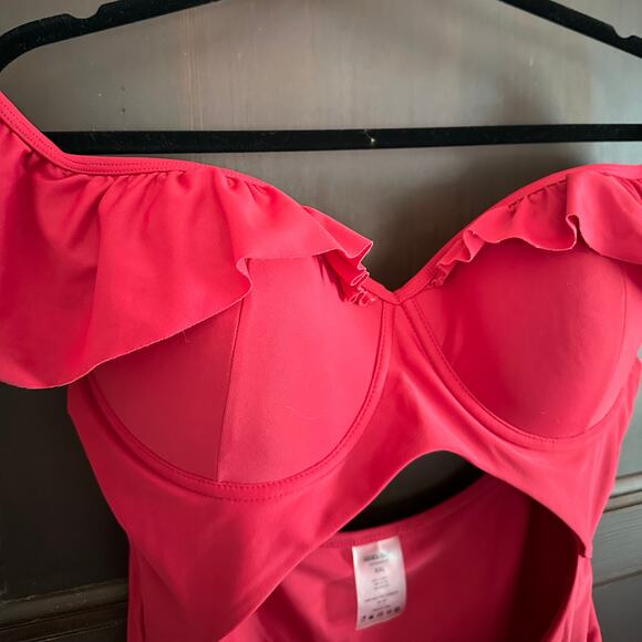 ANDREA IYAMAH | Red Ruffle Neck Peek-a Boo Cutout One Piece Swimsuit | Size 2XL - Picture 3 of 4